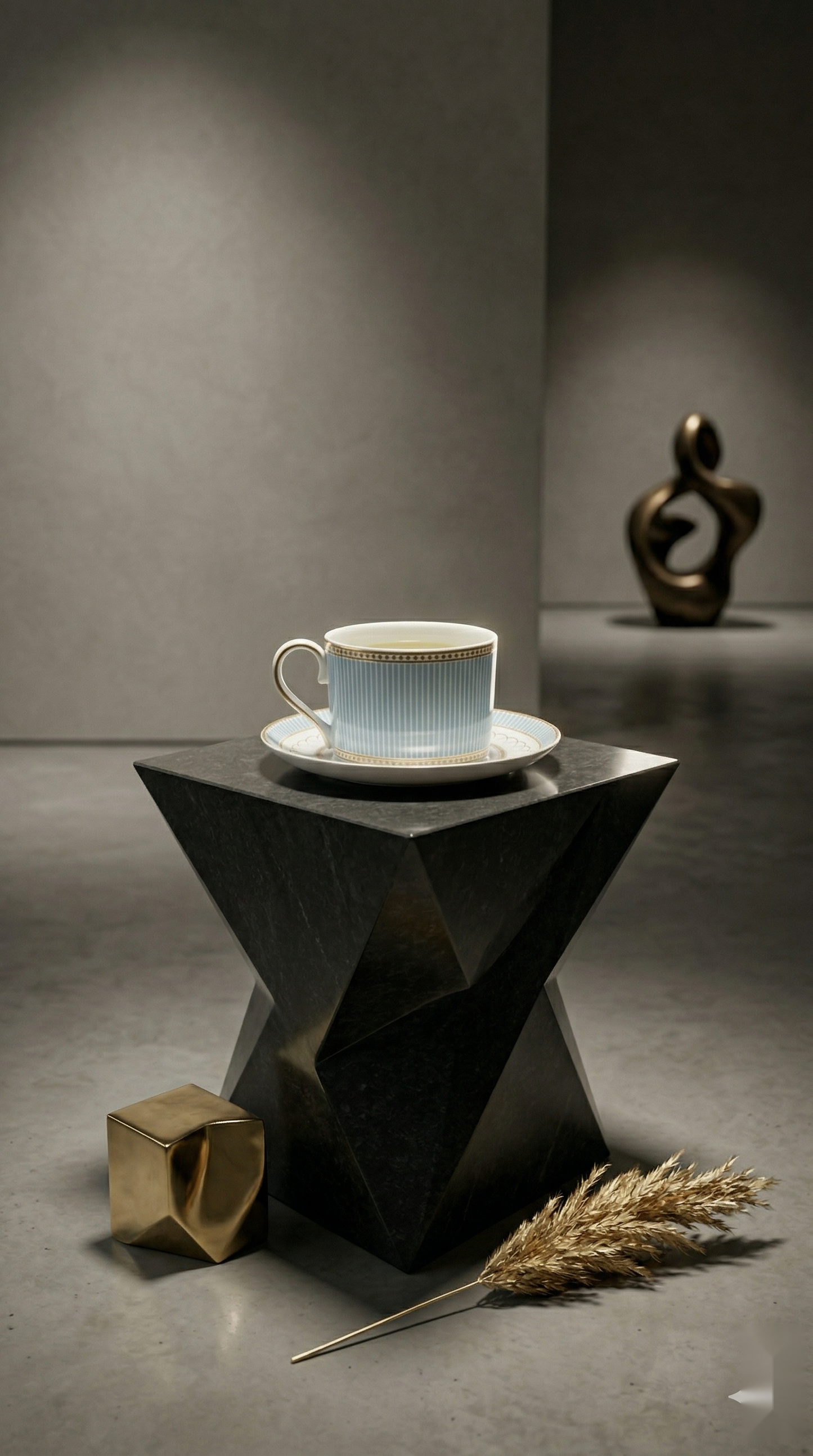 The Linear Cup & Saucer
