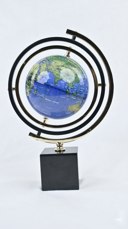The Voyager’s Desk Globe